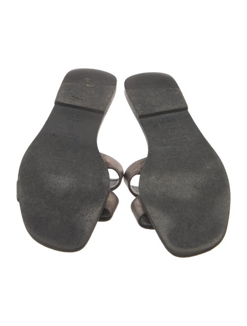 Hermès Oran H Logo Slides