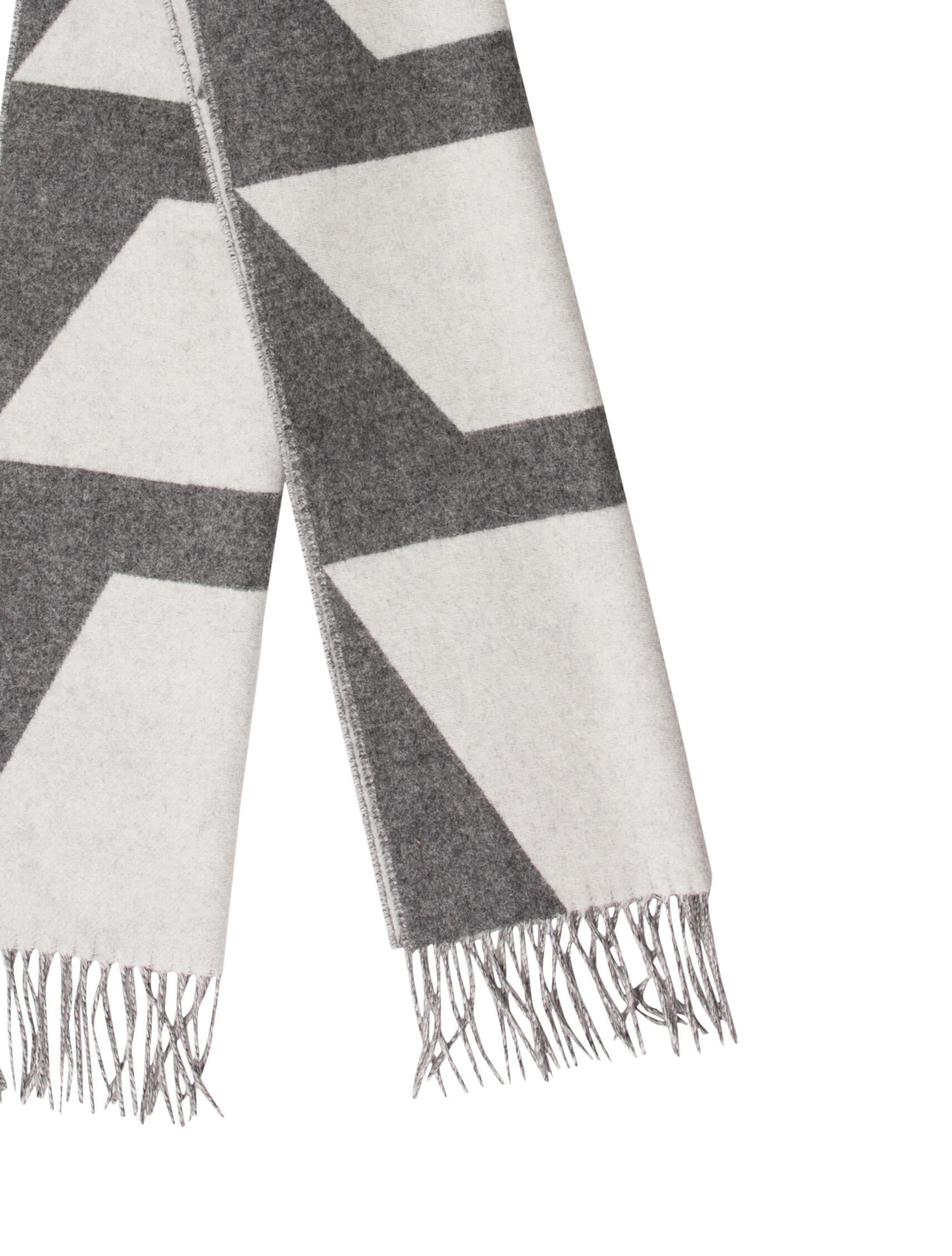 Hermès Casaque Optique Cashmere Muffler Cashmere Muffler