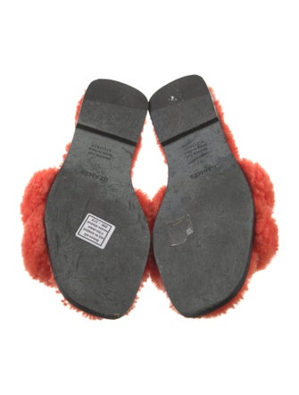 Hermès Oran H Logo Slides