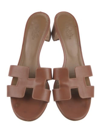 Hermès Oasis H Logo Slides