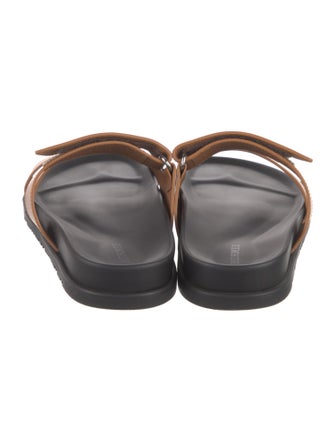 Hermès Chypre H Logo Slides