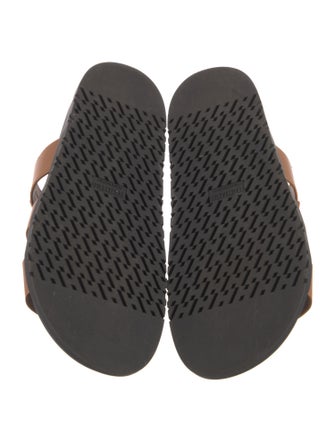 Hermès Chypre H Logo Slides