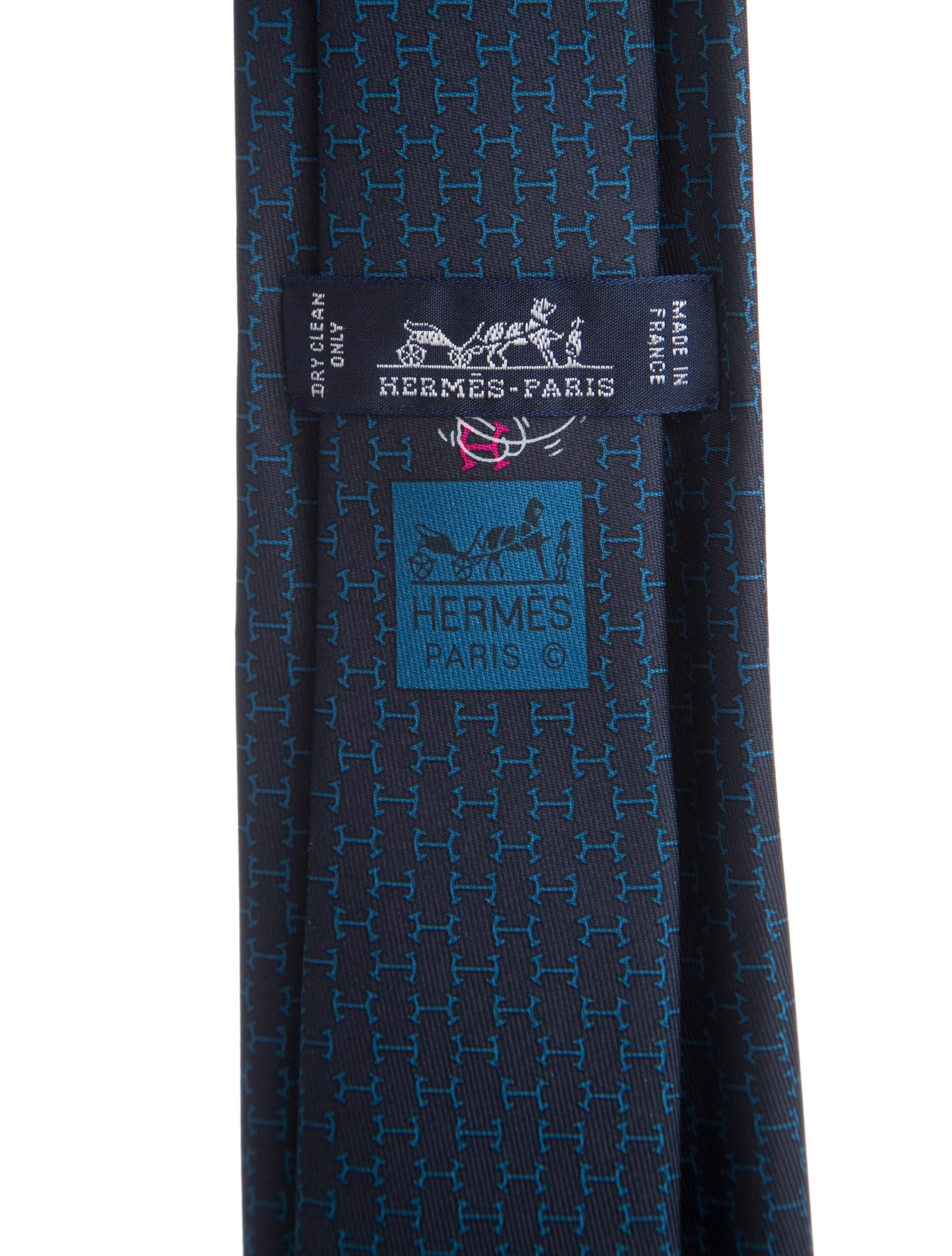 Hermès Silk pattern tie w/ Tags