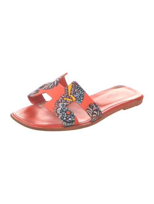 Hermès Sous L'Egide de Mars Oran Satin Slides