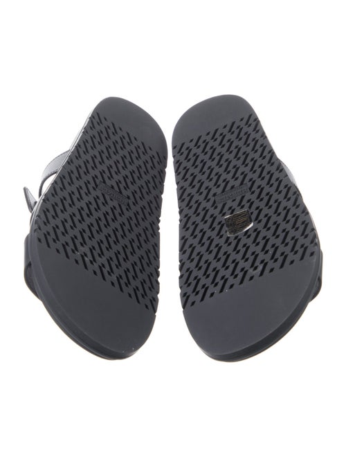 Hermès Chypre H Logo Slides