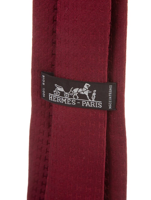 Hermès H Pattern Print Silk Tie