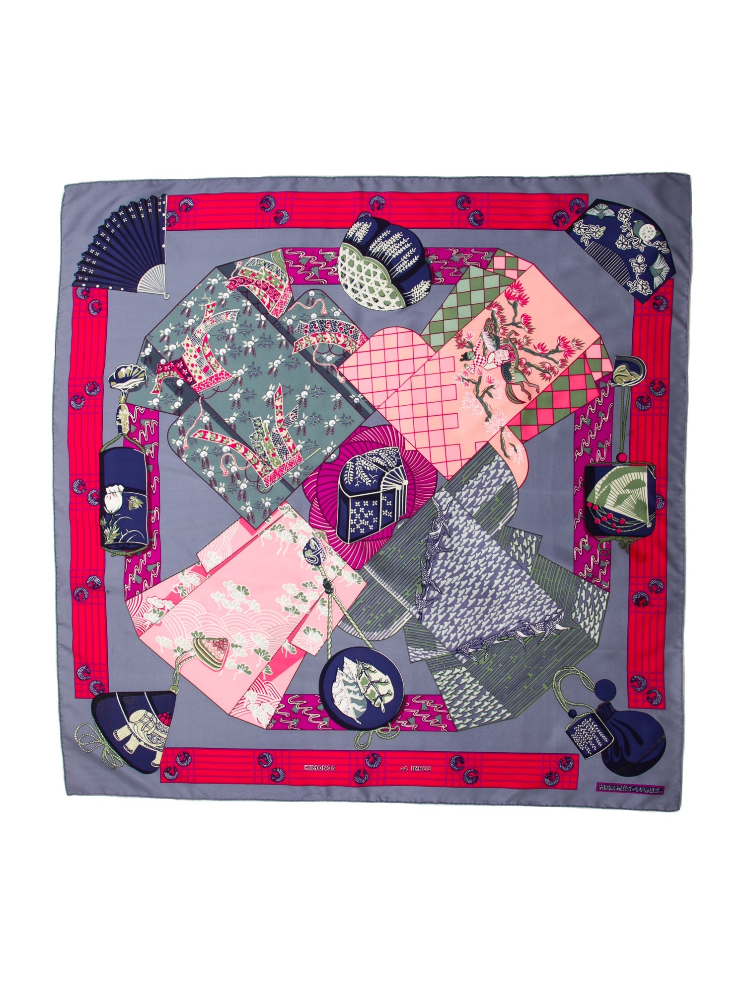 Hermès Kimonos et Inros Silk Scarf