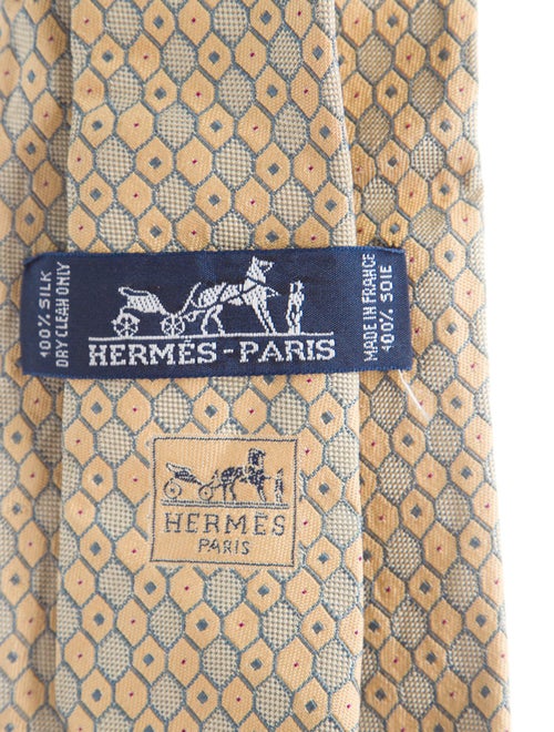 Hermès Pattern Print Silk Tie