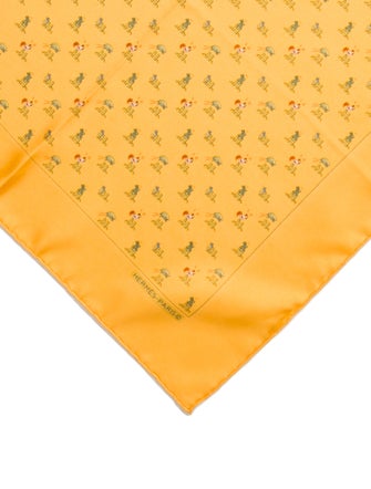 Hermès Patterned Pocket Square