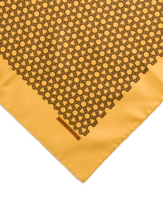 Hermès Patterned Pocket Square
