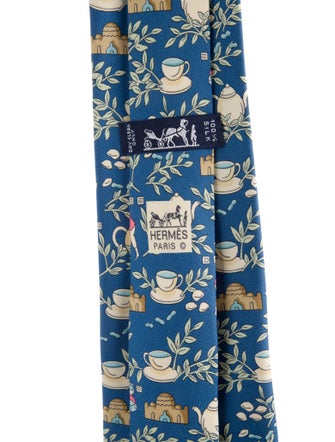 Hermès Pattern Print Silk Tie