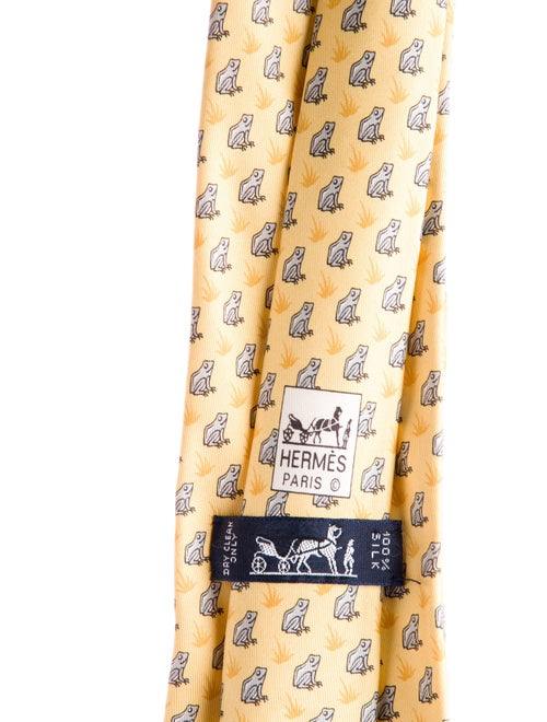 Hermès patterned silk tie