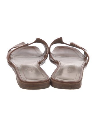 Hermès Oran Leather Slides