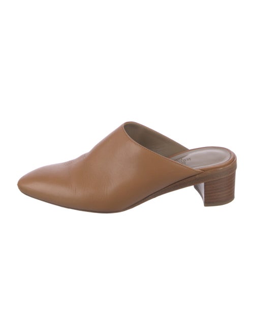 Hermès Reveuse Leather Mules