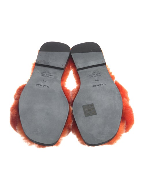 Hermès Oran H Logo Slides