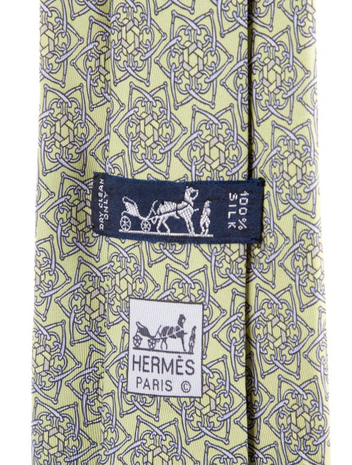 Hermès pattern silk tie