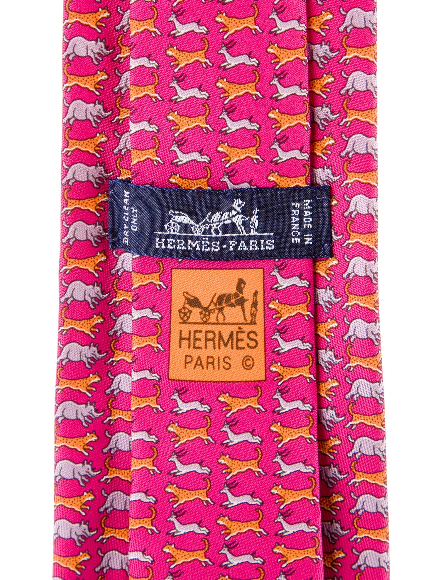 Hermès pink pattern print tie