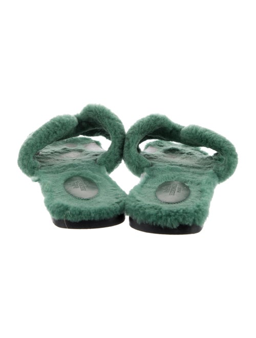 Hermès Oran H Logo Slides