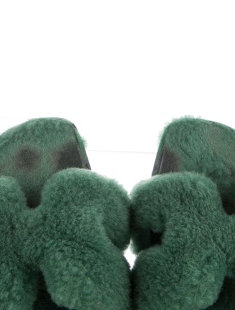 Hermès Oran H Logo Slides