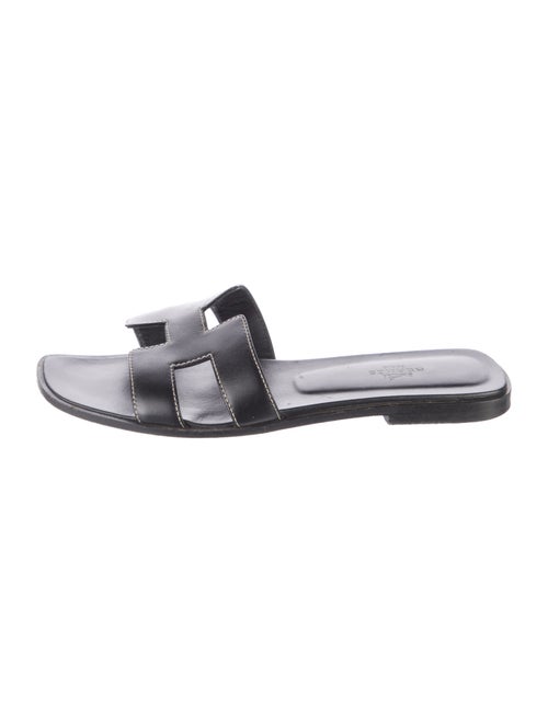 Hermès Oran H Logo Slides
