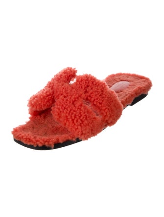 Hermès Oran H Logo Slides