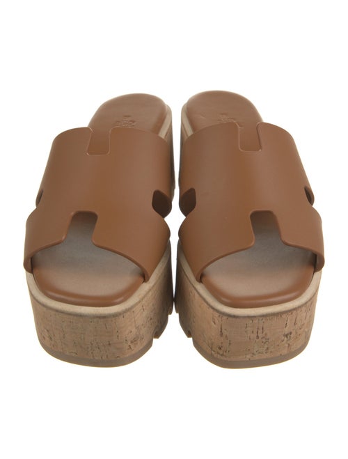 Hermès Eze 30 H Logo Slides