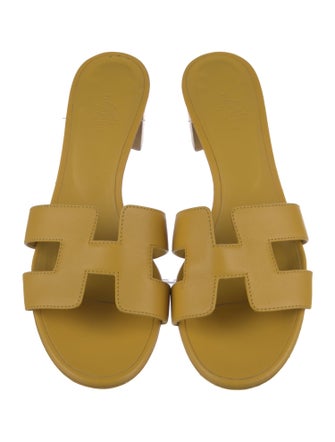 Hermès Oasis Leather Slides