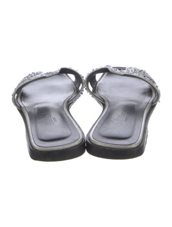 Hermès 2019 H Logo Slides