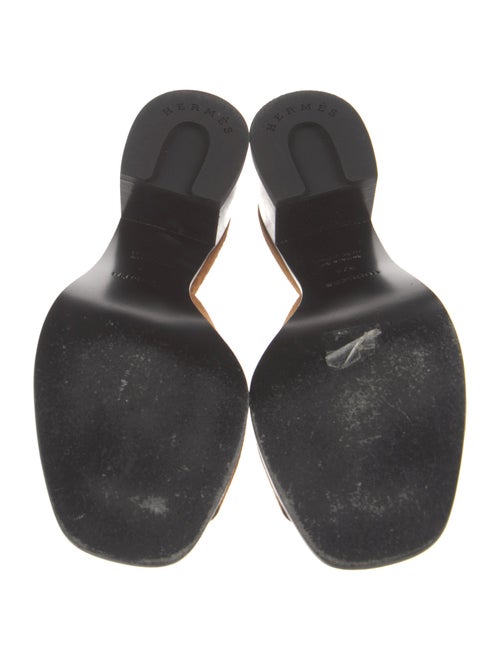 Hermès 2023 Helia 60 Slides