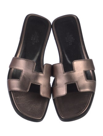 Hermès Oran H Logo Slides