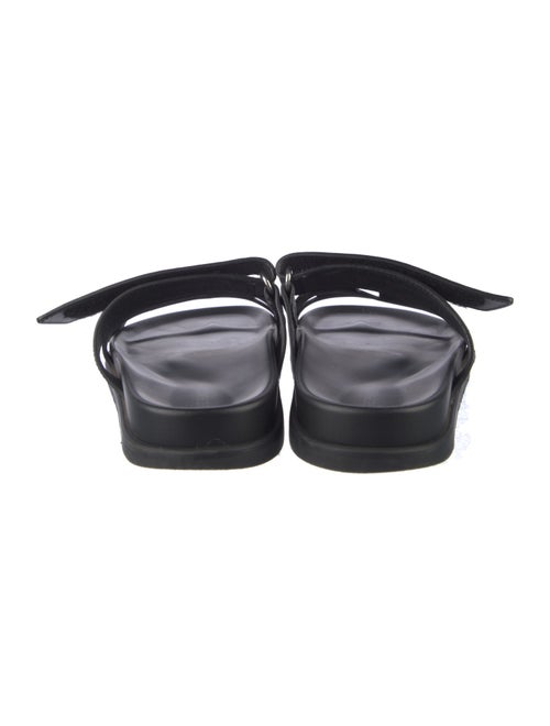 Hermès Chypre H Logo Slides