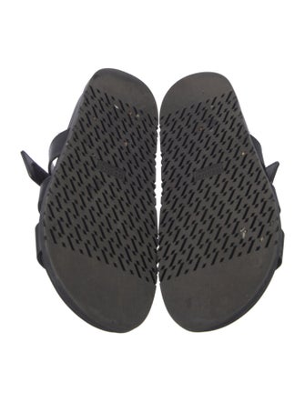 Hermès Chypre H Logo Slides