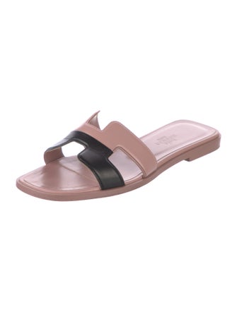 Hermès Oran Leather Slides