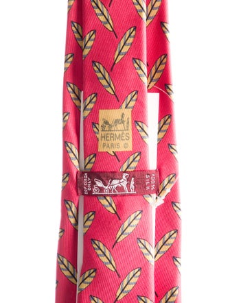 Hermès Silk Feather Pattern Print Tie