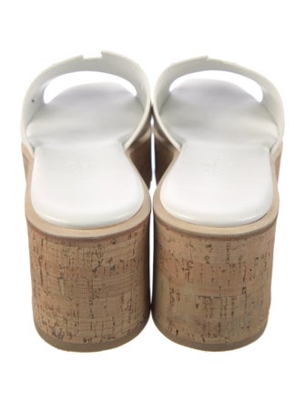 Hermès Eze 30 H Logo Slides