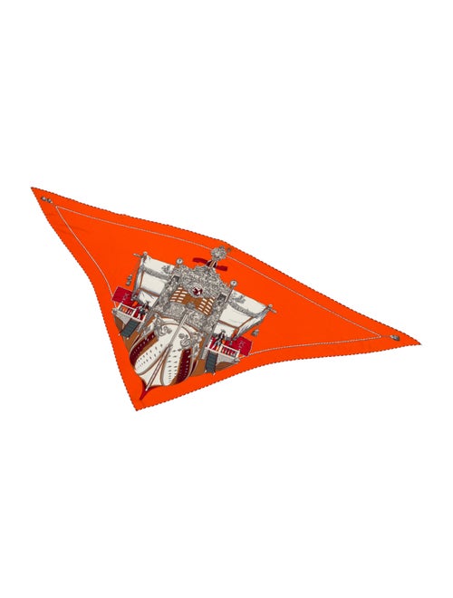 Hermès La Reale Giant Pointe Cashmere Triangle Scarf