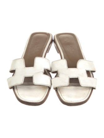 Hermès Oran H Logo Slides