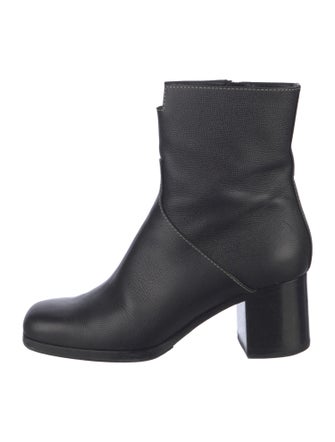 Hermès Flatteuse 60 Leather Boots
