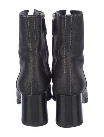 Hermès Flatteuse 60 Leather Boots