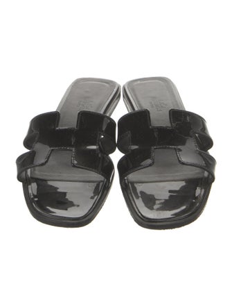 Hermès Oran Patent Leather Slides