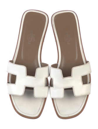 Hermès Oran H Logo Slides