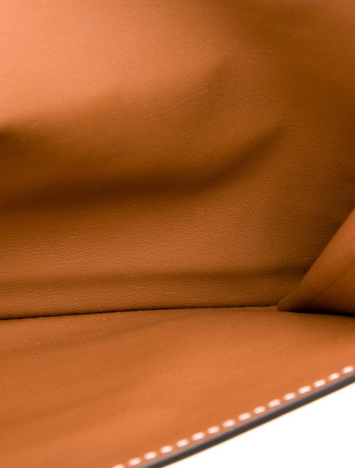 Hermès 2023 Swift Elan Pocket 24