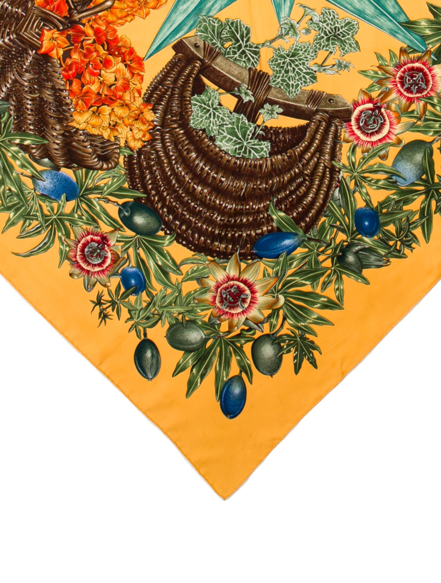 Hermès Passiflores Silk Scarf