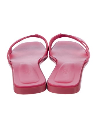 Hermès Oran H Logo Slides