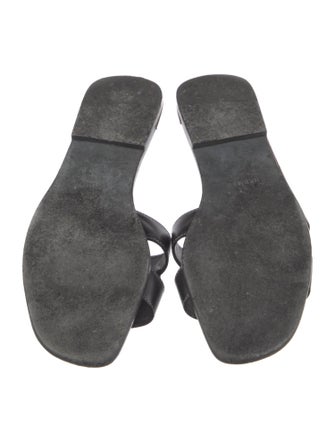 Hermès Oran H Logo Slides