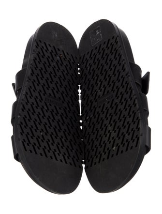 Hermès Chypre H Logo Slides