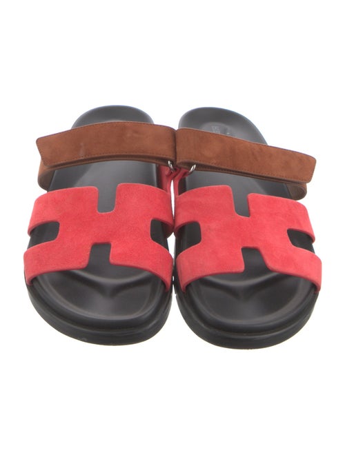Hermès 2024 H Logo Slides