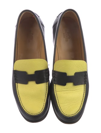 Hermès Hour Leather Loafers