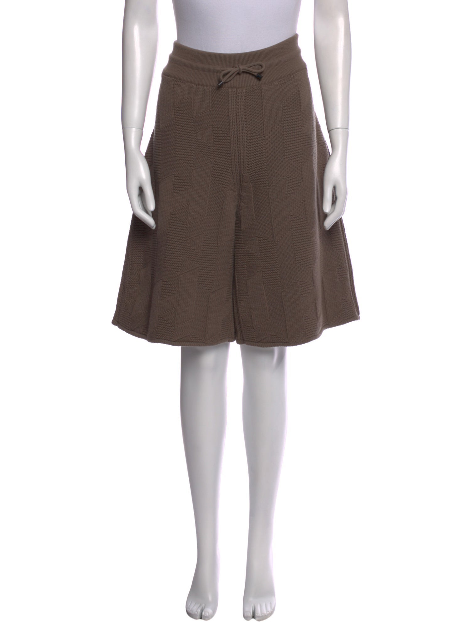 Hermès Virgin Wool Knee-Length Shorts w/ Tags