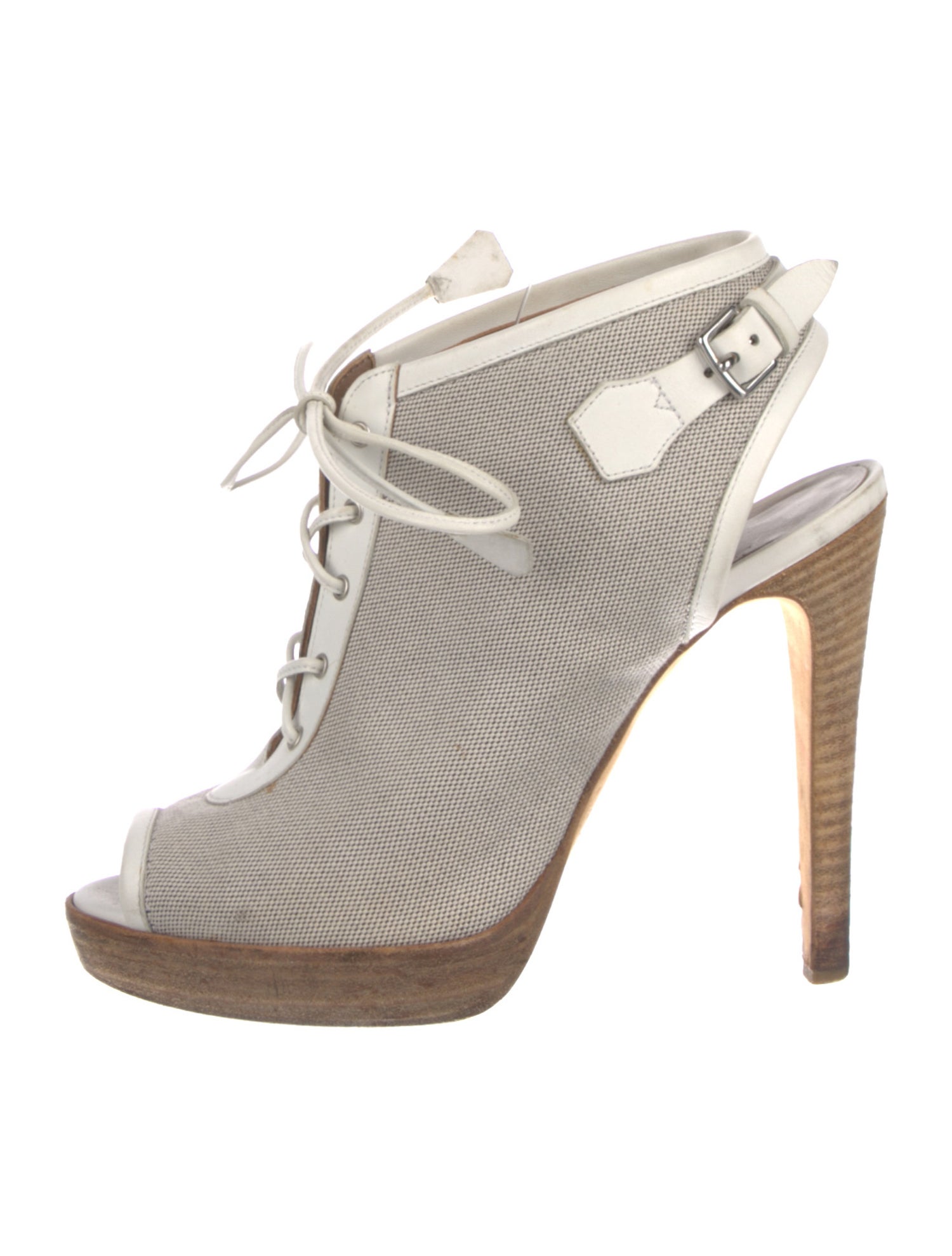 Hermès Canvas Colorblock Pattern Slingback Pumps